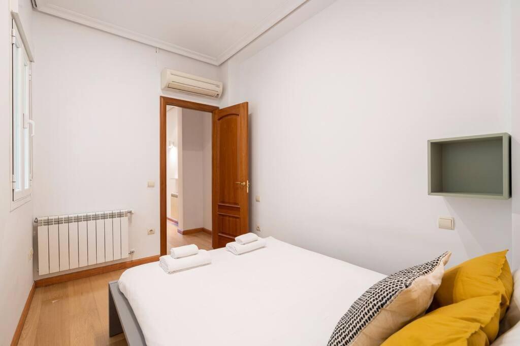 Flat In Barrio De Las Letras / Cervantes20 Madrid Exterior foto